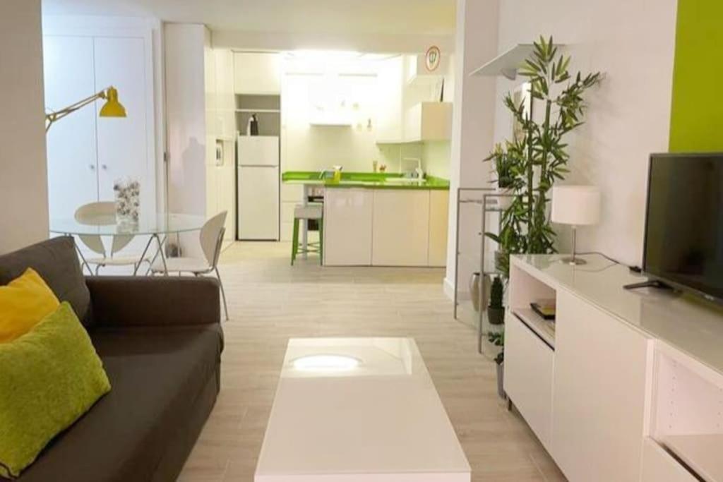 Apartamento Modern Oscvict En Murcia Exterior photo